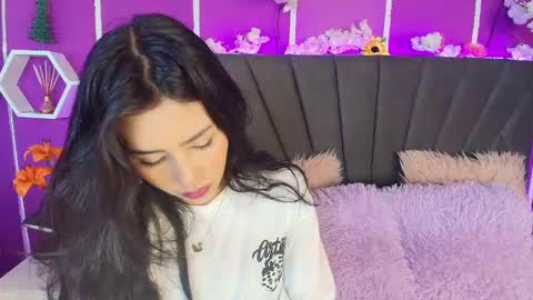 Jenner online show from December 14, 2024, 3:51 am