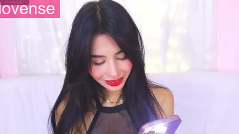 Snapshot of jenner_mills chatting on May 13, 2026, 11:22 pm Jenner online show from May 13, 2026, 11:22 pm