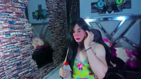 jennfer_winsonn online show from November 13, 2025, 7:13 pm