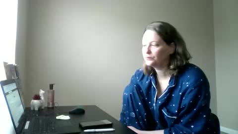 Snapshot of jennibean6996 chatting on January 14, 2025, 1:49 pm Jennibean6996 online show from January 14, 2025, 1:49 pm