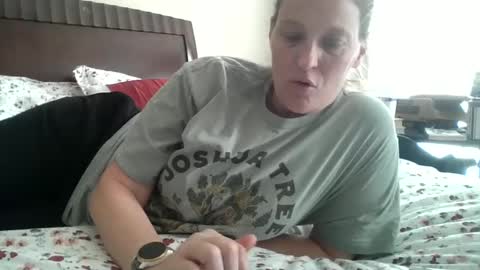 Snapshot of jennibean6996 chatting on October 1, 2025, 4:13 pm Jennibean6996 online show from October 1, 2025, 4:13 pm