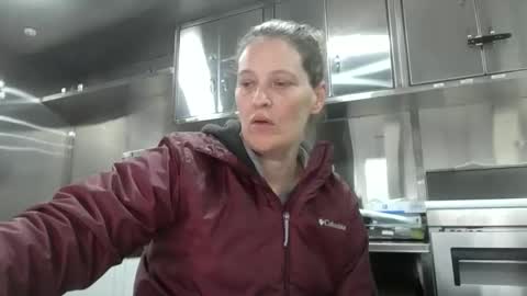 Snapshot of jennibean6996 chatting on October 19, 2025, 1:56 pm Jennibean6996 online show from October 19, 2025, 1:56 pm