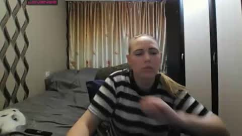 Snapshot of jennideep chatting on April 22, 2026, 11:06 pm JenniDeep online show from April 22, 2026, 11:06 pm