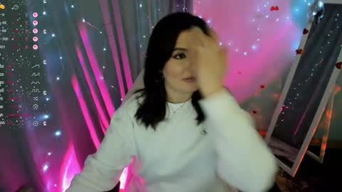 Snapshot of jennie_berry chatting on November 28, 2025, 10:45 pm Jennie online show from November 28, 2025, 10:45 pm