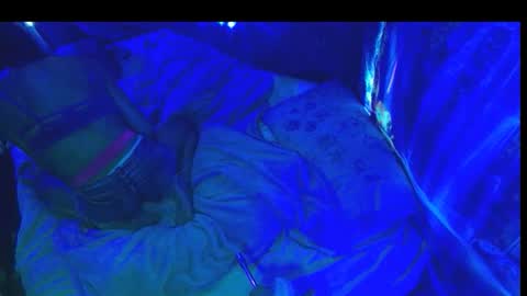 Jennie bttmcd online show from February 19, 2026, 1:18 pm