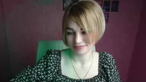 Jennifer online show from April 8, 2026, 11:54 am