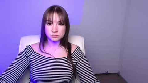 Jennifer online show from December 19, 2024, 10:13 am