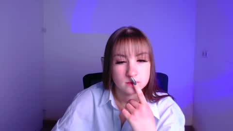 Jennifer online show from February 10, 2025, 10:09 am