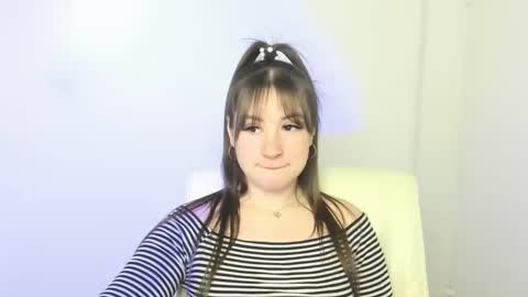 Jennifer online show from March 12, 2025, 9:44 am