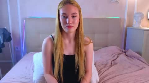 Snapshot of jennifercamprell chatting on April 16, 2026, 7:03 pm jennifercamprell online show from April 16, 2026, 7:03 pm