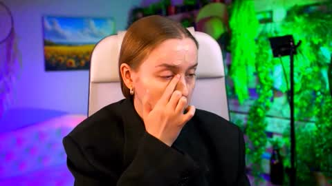 Snapshot of jennifergraces chatting on February 11, 2026, 12:21 pm Jennifer online show from February 11, 2026, 12:21 pm