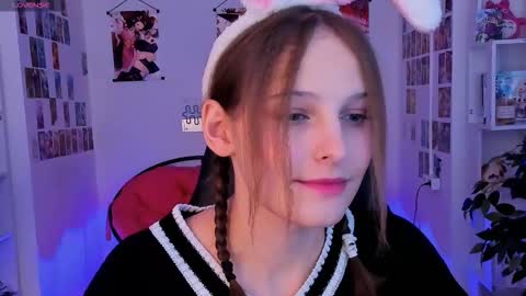 jenniferkiim online show from October 25, 2025, 2:52 am