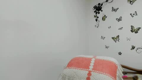 Snapshot of jenniferloveyou chatting on March 27, 2026, 5:12 pm jenniferloveyou online show from March 27, 2026, 5:12 pm