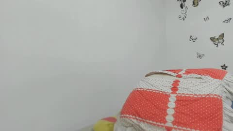 Snapshot of jenniferloveyou chatting on April 10, 2026, 5:17 pm jenniferloveyou online show from April 10, 2026, 5:17 pm