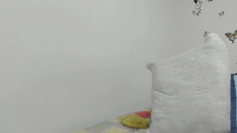 Snapshot of jenniferloveyou chatting on April 16, 2026, 10:12 pm jenniferloveyou online show from April 16, 2026, 10:12 pm