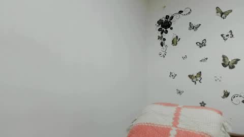 Snapshot of jenniferloveyou chatting on May 19, 2026, 5:08 pm jenniferloveyou online show from May 19, 2026, 5:08 pm