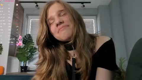 Snapshot of jenniferrakow chatting on July 2, 2026, 7:14 am Sofia online show from July 2, 2026, 7:14 am
