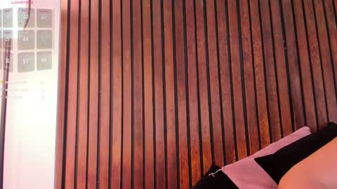 Snapshot of jennmiller_ chatting on February 13, 2025, 6:16 pm online show from February 13, 2025, 6:16 pm