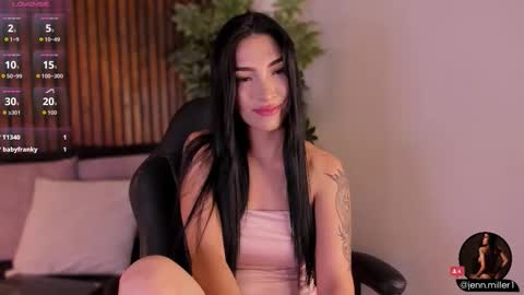 Snapshot of jennmiller_ chatting on October 22, 2025, 1:44 pm online show from October 22, 2025, 1:44 pm