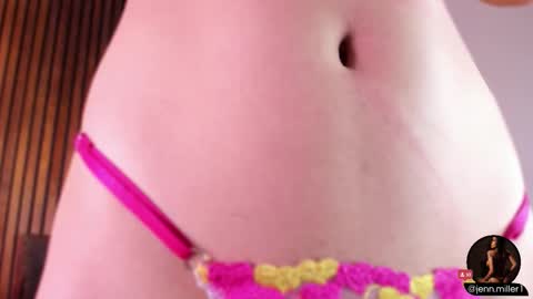 Snapshot of jennmiller_ chatting on October 23, 2025, 12:59 pm online show from October 23, 2025, 12:59 pm