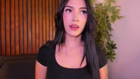 Snapshot of jennmiller_ chatting on November 12, 2025, 12:38 pm online show from November 12, 2025, 12:38 pm