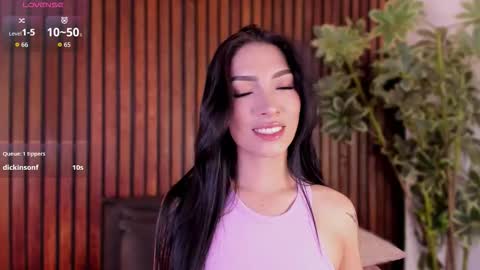 Snapshot of jennmiller_ chatting on November 13, 2025, 12:04 pm online show from November 13, 2025, 12:04 pm