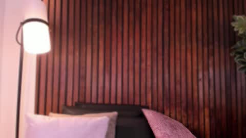 Snapshot of jennmiller_ chatting on December 15, 2025, 12:53 pm online show from December 15, 2025, 12:53 pm