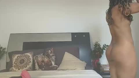 Jenn online show from January 9, 2026, 5:59 pm