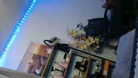 Snapshot of jenny20_xxx chatting on May 2, 2026, 5:34 am PRETTY JENNY online show from May 2, 2026, 5:34 am