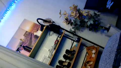 Snapshot of jenny20_xxx chatting on July 9, 2026, 9:41 pm PRETTY JENNY online show from July 9, 2026, 9:41 pm