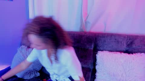 Snapshot of jenny__lawrence chatting on November 24, 2025, 8:30 pm jenny__lawrence online show from November 24, 2025, 8:30 pm