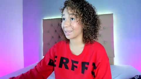 Snapshot of jenny__lawrence chatting on January 31, 2026, 7:34 pm jenny__lawrence online show from January 31, 2026, 7:34 pm