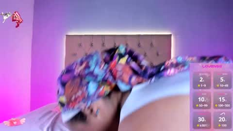 Snapshot of jenny__lawrence chatting on February 9, 2026, 11:25 am jenny__lawrence online show from February 9, 2026, 11:25 am