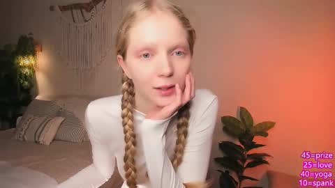 Jenny  online show from January 14, 2026, 11:53 pm