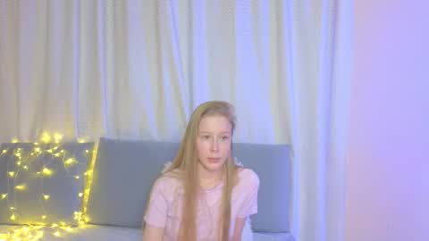 Snapshot of jenny_angelok chatting on January 16, 2026, 1:04 pm Next broadcast on December 05 subject to change online show from January 16, 2026, 1:04 pm