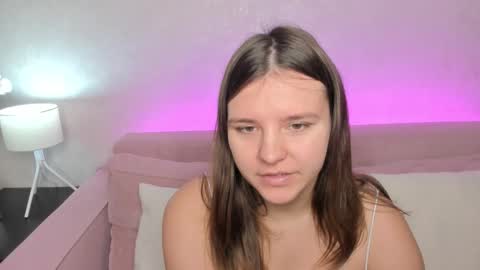 Jenny online show from December 2, 2025, 2:28 am