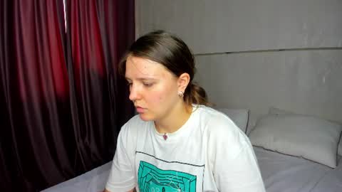 Snapshot of jenny_jimmy chatting on June 13, 2026, 9:18 am Jenny online show from June 13, 2026, 9:18 am