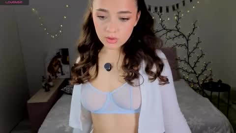 Snapshot of jenny_rossex chatting on February 9, 2026, 6:12 pm jenny_rossex online show from February 9, 2026, 6:12 pm