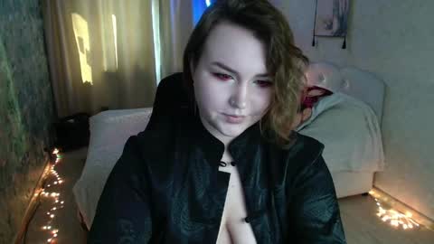 Jenny online show from April 11, 2026, 7:45 am