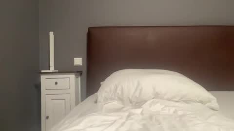jennygrlx online show from January 12, 2026, 4:12 pm