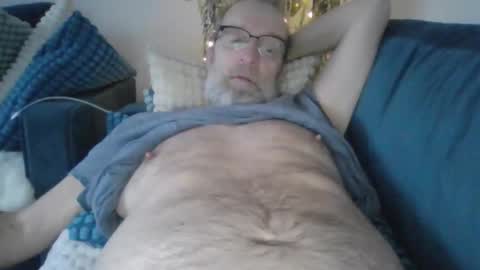 Snapshot of jens19651 chatting on December 14, 2025, 8:20 am jens19651 online show from December 14, 2025, 8:20 am