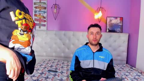 Snapshot of jeremmyandstacy chatting on January 27, 2025, 12:16 pm Jeremmyandstacy online show from January 27, 2025, 12:16 pm