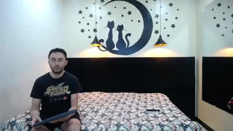 Snapshot of jeremmyandstacy chatting on February 19, 2025, 12:55 pm Jeremmyandstacy online show from February 19, 2025, 12:55 pm