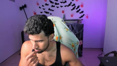 jeremy_colton_hot online show from October 24, 2025, 10:22 am