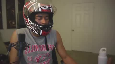 Snapshot of jerimiahjay chatting on February 27, 2025, 11:48 pm Jerimiah online show from February 27, 2025, 11:48 pm