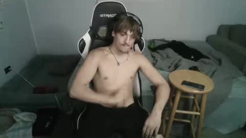 Snapshot of jerimiahslhong chatting on November 9, 2025, 12:31 am jerimiahslhong online show from November 9, 2025, 12:31 am