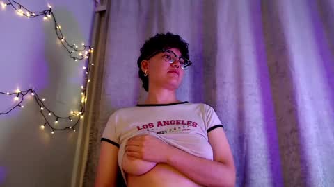 jero harper1 online show from February 12, 2025, 9:42 am