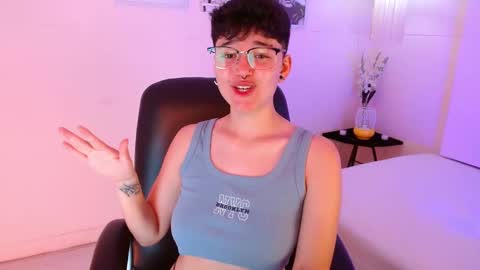 jero harper1 online show from October 3, 2025, 3:20 pm