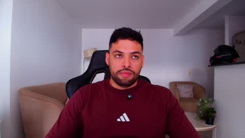 Snapshot of jerome3773 chatting on February 25, 2025, 7:03 pm jerome3773 online show from February 25, 2025, 7:03 pm