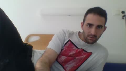 jeropa5476 online show from January 15, 2025, 2:56 pm